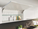 Brazo Free Fold para gabinetes de cocina