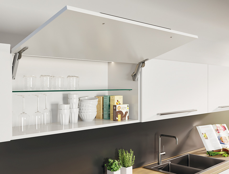 Brazo Free Fold para gabinetes de cocina