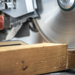 Corte de tableros de madera